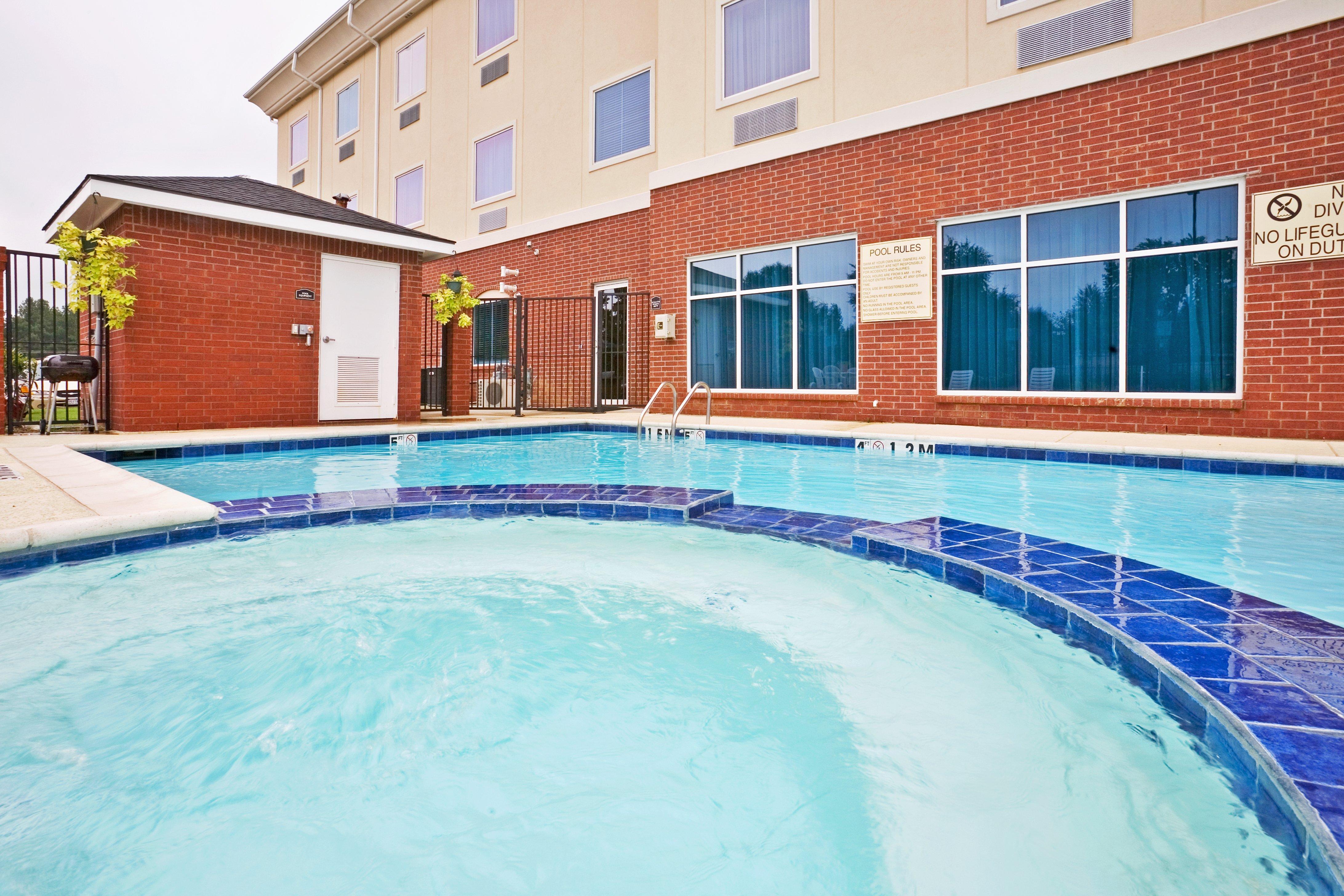 Holiday Inn Express Hotel & Suites New Boston By Ihg Kültér fotó